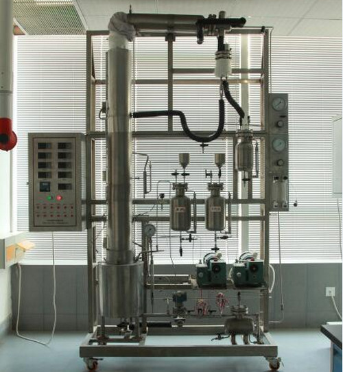 不銹鋼填料精餾設(shè)備